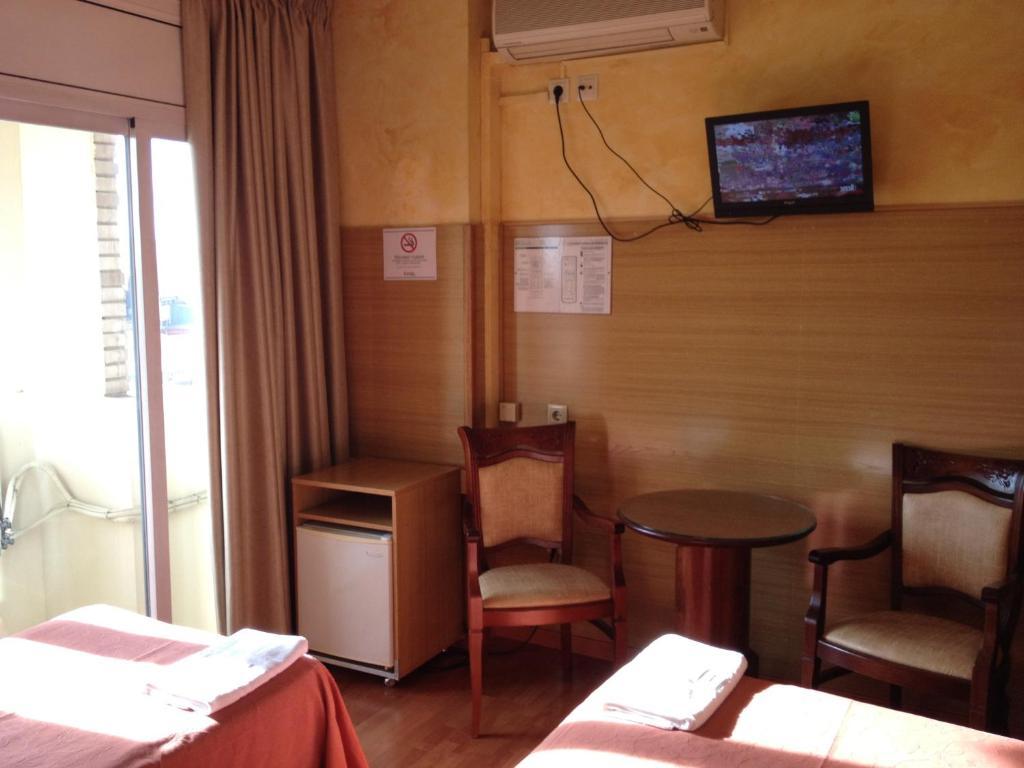 Hotel Ric Sabadell Pokoj fotografie